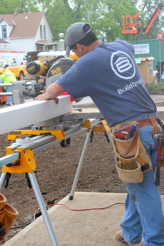 A Build Omaha worker